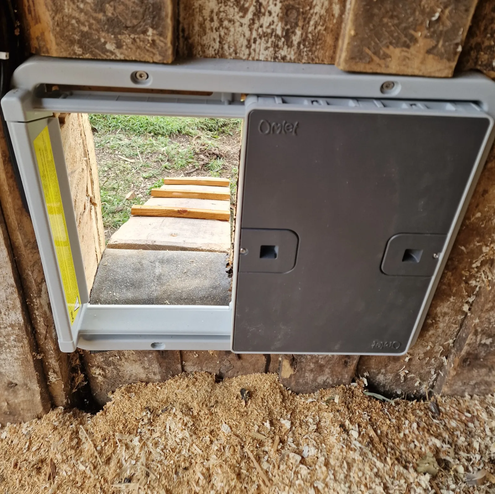 Omlet Smart Autodoor review: Is this automatic chicken coop door worth it?