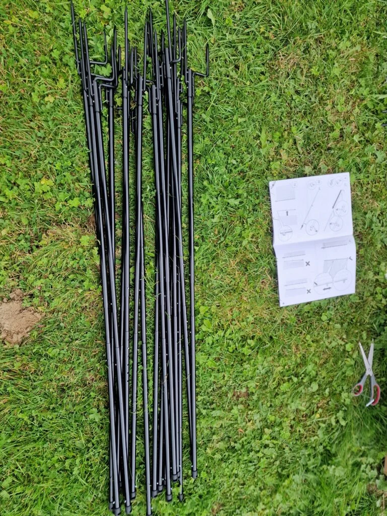 Posts together with the instructions