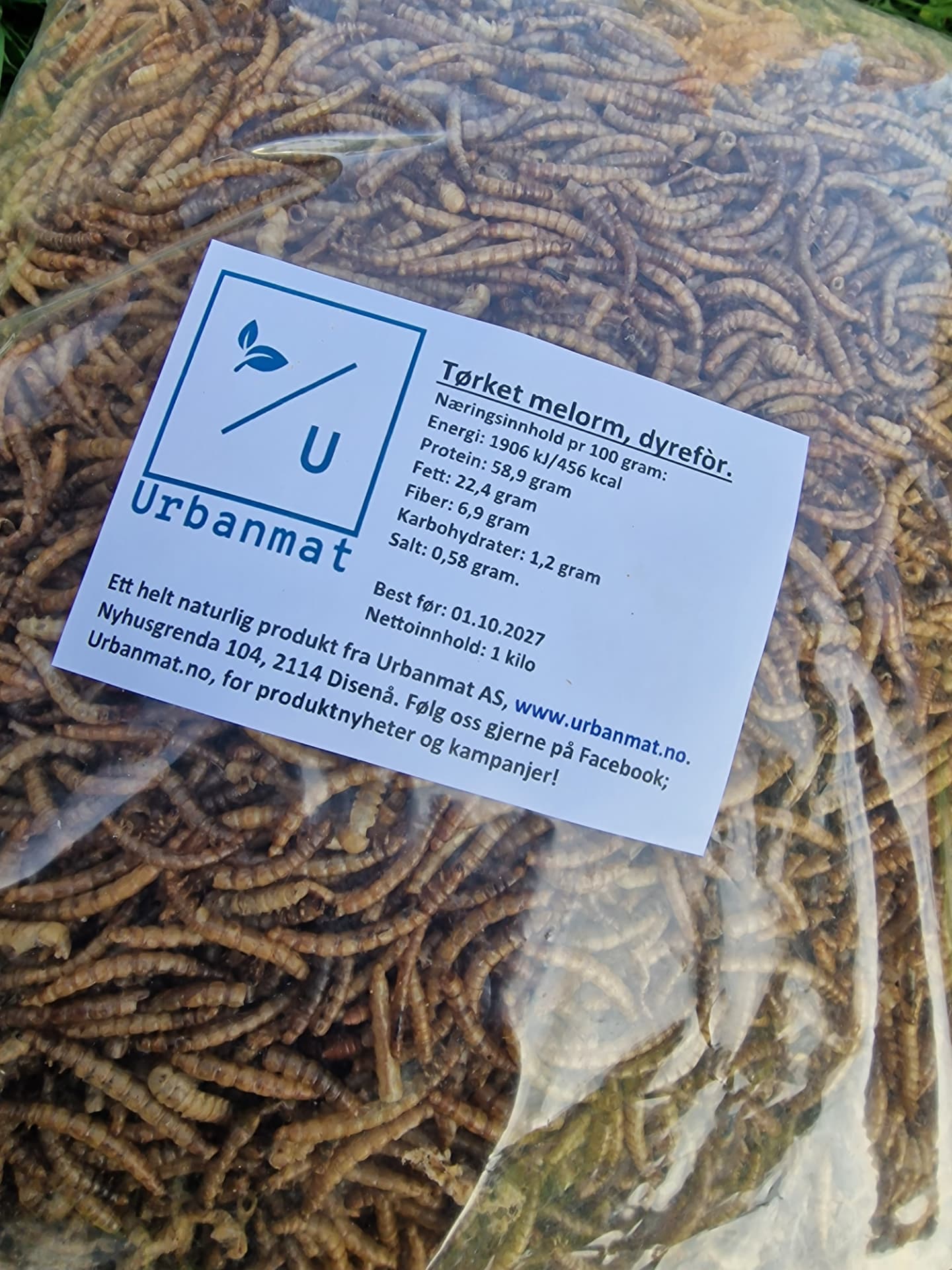 Bag of dried mealworms from Urbanmat